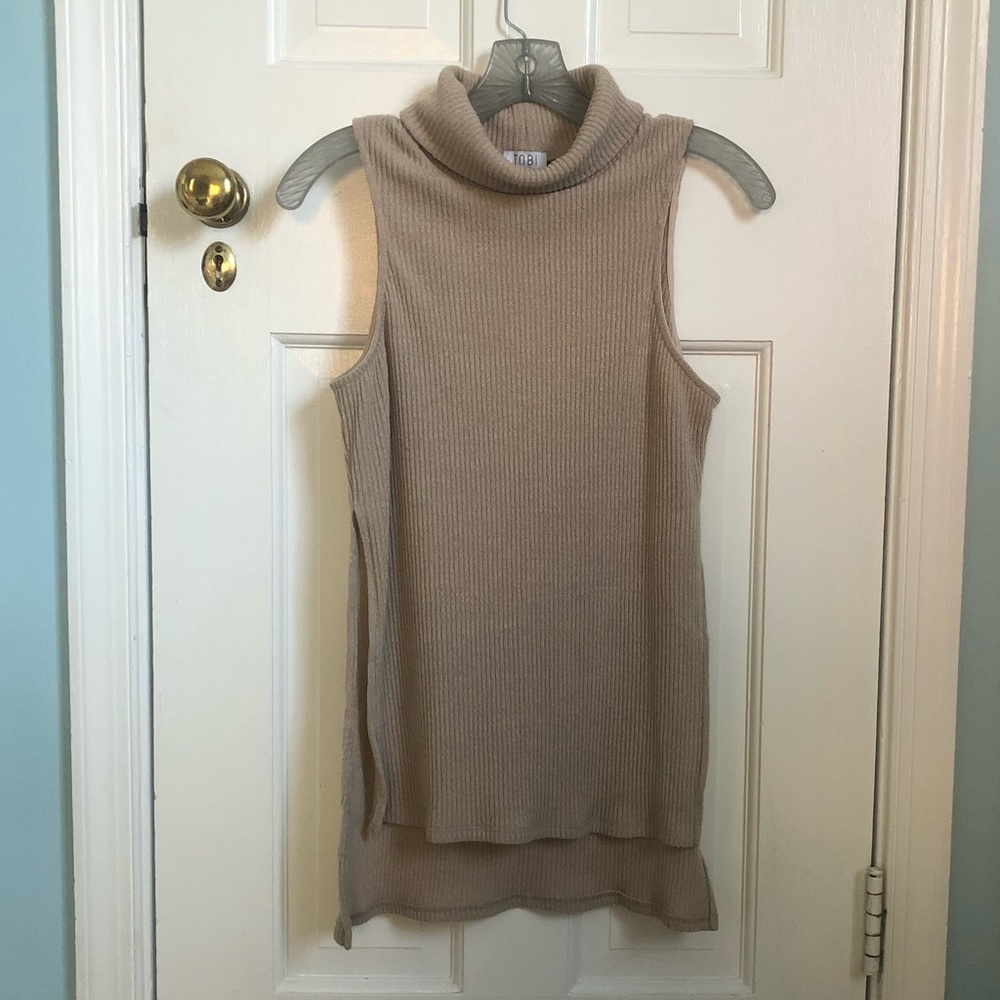 High-low Tobi turtleneck sweater tank top